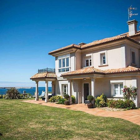 Chalet Pareado Con Jardin En 1ª Linea De Mar Villa Burela Luaran gambar