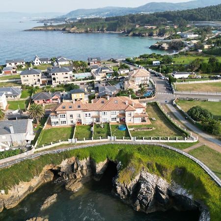Chalet Pareado Con Jardin En 1ª Linea De Mar Villa Burela Luaran gambar